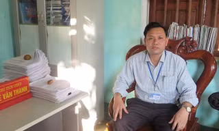 Ông Lê Văn Thanh Chủ tịch UBND xã Hạ Sơn. Ảnh: Việt Hương.