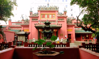 Chùa Ngọc Hoàng tại TP. HCM.