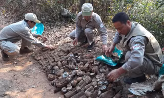 Số đầu đạn chưa nổ được cơ quan chức năng mang hủy.