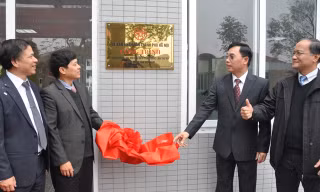 Khánh thành và gắn biển dự án Nâng cấp Bệnh viện Đức Giang