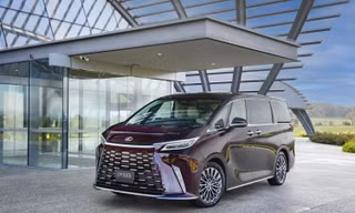 Rộ tin Lexus LM500h 2024 ra mắt trong tháng 3