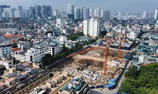 Chủ đầu tư nhà ở xã hội bán giá cao phải hoàn trả lại cho người dân 