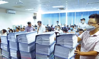 Đề xuất tăng lương chuyên gia lên 80 triệu đồng/tháng