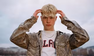 Bộ đôi Gen Z Việt Nam được chọn hợp tác cùng Finn Askew - chủ nhân hit TikTok toàn cầu