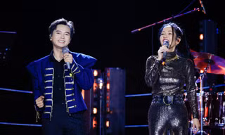Hồng Nhung khen Bùi Công Nam phóng khoáng, hào hứng đổi hit với đàn em