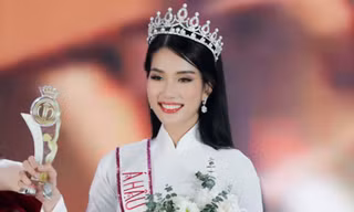 Phạm Ngọc Phương Anh: Cô nàng “con nhà người ta” giành Á hậu 1 nhờ câu trả lời trí tuệ