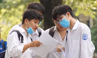 Dự kiến điểm chuẩn năm nay giữa các trường sẽ có khoảng cách rộng Ảnh: Hoàng Mạnh Thắng 
