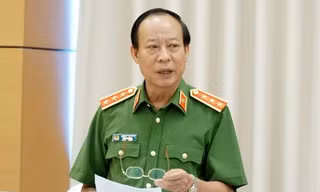 Thượng tướng Lê Qúy Vương 