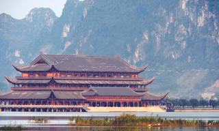 Một góc chùa Tam Chúc