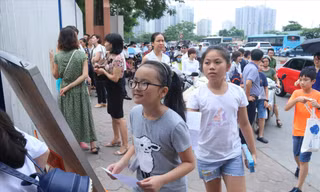 Không dễ dàng khi lựa chọn trường học đầu cấp cho con