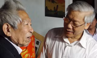 Tổng Bí thư Nguyễn Phú Trọng thăm và chúc Tết người dân Bình Định