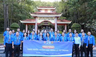 Nhiều hoạt động của đoàn viên, sinh viên TP. HCM nhân Kỷ niệm 110 năm Ngày sinh Anh hùng Lý Tự Trọng