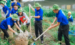 Đoàn viên, thanh niên TPHCM ra quân Chủ nhật xanh lần thứ 150