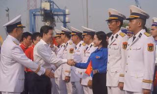 Khởi động Hành trình ‘Tuổi trẻ vì biển, đảo quê hương’ năm 2025