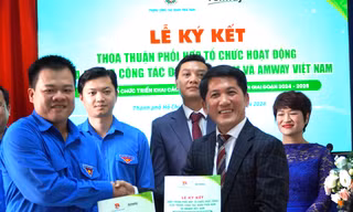 Phòng công tác Đoàn phía Nam và Công ty TNHH Amway Việt Nam ký kết thỏa thuận hợp tác giai đoạn 2024 – 2025