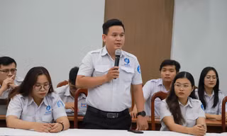 Tổ chức học tập, vun đắp lý tưởng, rèn luyện đạo đức tác phong cho sinh viên