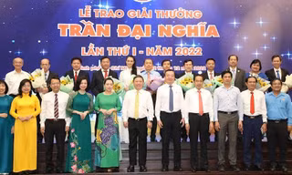 TP. HCM: Tôn vinh 12 nhà giáo dạy nghề tiêu biểu