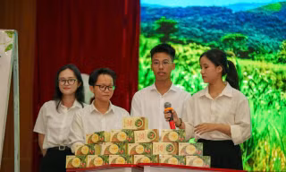 Trà thảo dược chăm sóc gan của nhóm bạn trẻ đoạt giải Nhất cuộc thi khởi nghiệp