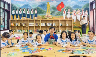 Anh Lê Hải Long - Trưởng Ban Công tác thiếu nhi T.Ư Đoàn, Phó Chủ tịch thường trực Hội đồng Đội T.Ư lan tỏa văn hóa đọc cùng các em thiếu nhi
