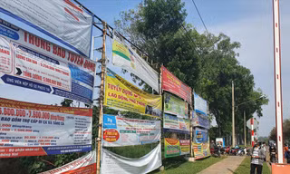 Nhiều doanh nghiệp tại KCN Amata ( Đồng Nai) tuyển dụng lao động, nhưng ít người tìm việc. Ảnh: M.Thắng