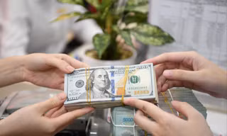Tỷ giá tăng cao nhất từ trước đến nay. Ảnh: Như Ý