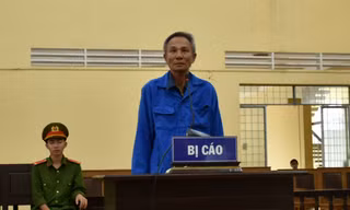 Chém trọng thương bạn nhậu vì được khuyên tái hợp với vợ cũ