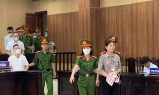 Vì sao hoãn phiên toà xét xử cựu Giám đốc Sở Giáo dục - Đào tạo Thanh Hoá và đồng phạm?
