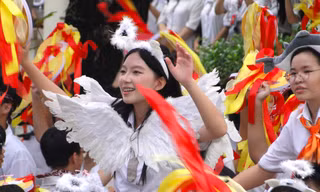 Lễ ra trường của teen Chuyên Lê Hồng Phong (TP.HCM): “Bắt mộng” ký ức và cảm xúc