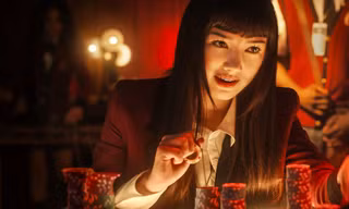 Dù bị “fan cứng” chê tơi tả, “Kakegurui” phiên bản Netflix vẫn sẽ có mùa 2