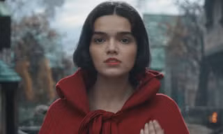 Doanh thu “Snow White” bị “đầu độc” khiến Disney lỗ nặng hơn trăm triệu đôla