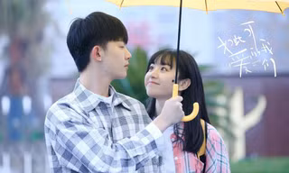 Chiều mưa hôm ấy sánh bước bên cậu, tớ đã biết thế nào là thích một người