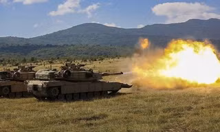 Sức mạnh siêu tăng M1A1 Abrams Mỹ dự định cung cấp cho Ukraine