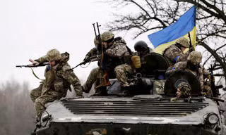 Ukraine tuyên bố chặn đứng cuộc tấn công của Nga, giữ chân 50.000 quân