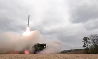 ‘Lá chắn thép’ Patriot của Ukraine gặp khó trước tên lửa Iskander nâng cấp của Nga