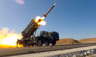 Hà Lan chuyển khẩn cấp 3 bệ phóng Patriot cho Ukraine