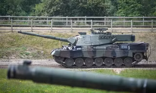Ukraine chuẩn bị nhận lô xe tăng Leopard mới từ Tây Ban Nha