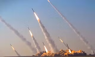 Giải mã kho tên lửa Iran và hệ thống phòng thủ Israel