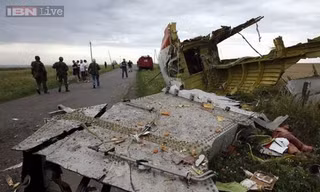 TRỰC TIẾP: MH17 bị yêu cầu hạ độ cao khi vào không phận Ukraine