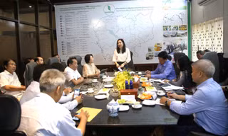 Quan tâm, tạo điều kiện cho cộng đồng người gốc Việt tại Campuchia