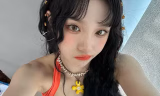 Yuqi của (G)I-DLE khiến fan nức lòng vì hành động 'bá đạo' này