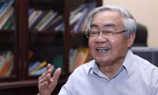 GS Phạm Minh Hạc