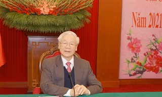 Tổng Bí thư, Chủ tịch nước Nguyễn Phú Trọng điện đàm với Tổng Bí thư, Chủ tịch nước Trung Quốc Tập Cận Bình. Ảnh: TTXVN