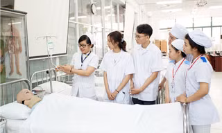 Trường ĐH Quốc tế Hồng Bàng tuyển bổ sung ngành Hộ sinh