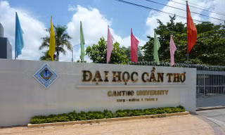 Phong tỏa KTX trường ĐH Cần Thơ vì có 27 sinh viên là F0
