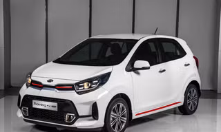 Nhiều mẫu xe tiếp tục giảm giá trong tháng 9