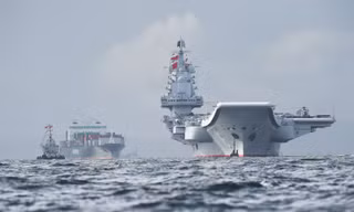 Trung Quốc thử nghiệm tàu sân bay nội địa '001A'