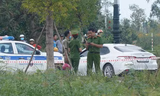 Va chạm với xe ben, thai phụ cùng 2 con nhỏ tử vong