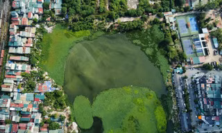 Hà Nội: Sau san phẳng hồ 3,5ha, thêm một hồ mới bị san lấp