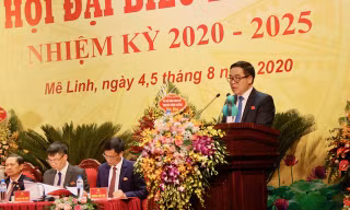 Ông Đỗ Đình Hồng - Bí thư Huyện ủy Mê Linh khóa X tiếp tục được tín nhiệm bầu giữ chức Bí thư Huyện ủy khóa XI.