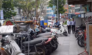 Chiến dịch dẹp loạn vỉa hè: Trụ sở công an phường 'quá tải'